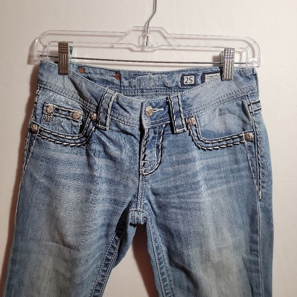 MISS ME Jeans Demin Size 25 Signature Boot Blue Jean Denim Bling 5 Pockets. - Picture 2 of 8